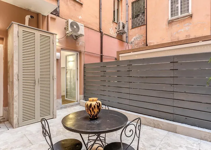 Casa Alessandra Apartment *